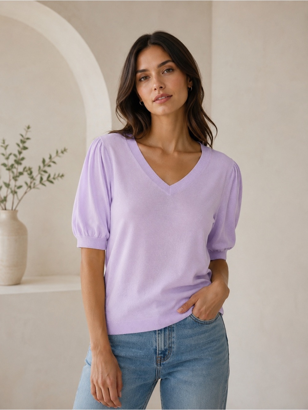 Short Sleeve V-Neck Sweater Top Size M